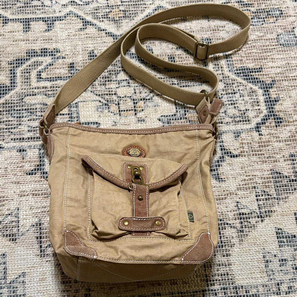 TSD oak hill utility crossbody